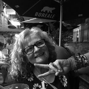 Meet your Posher, Denise